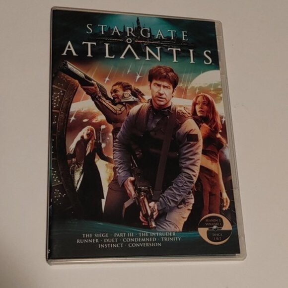 3/$13 Stargate Atlantis Complete second season DVD TV series set billingual - Picture 4 of 7